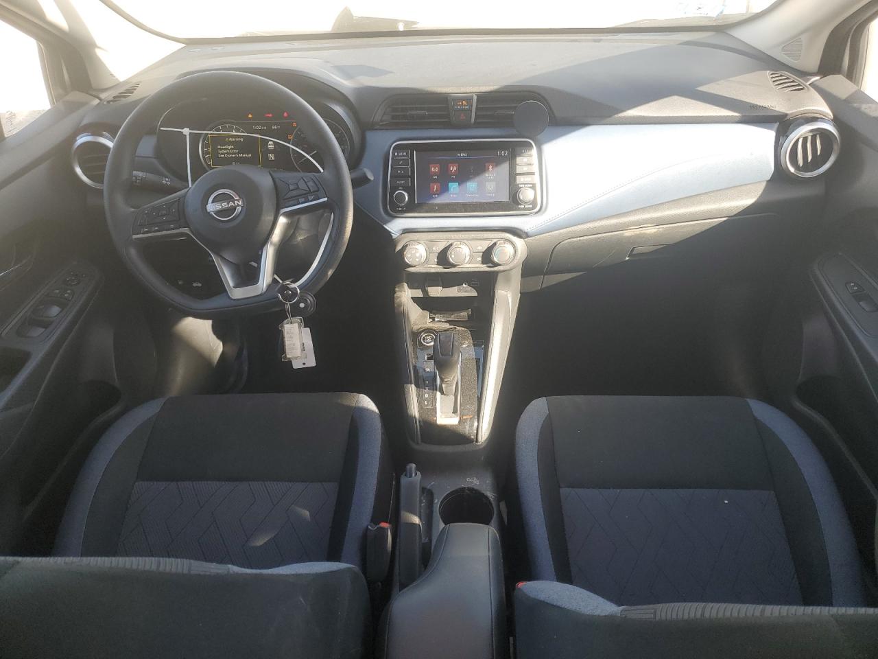NISSAN VERSA SV