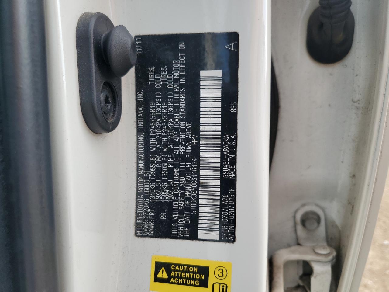 TOYOTA HIGHLANDER LIMITED