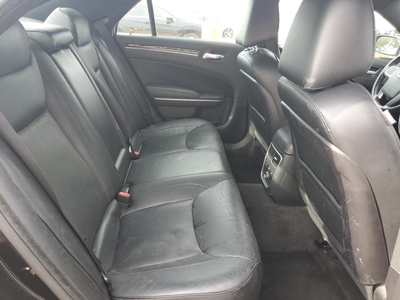 Lot #3317148007 2011 CHRYSLER 300C