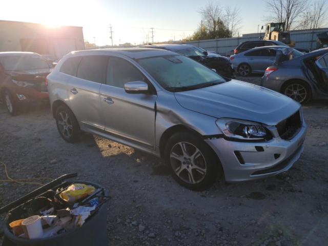 2015 VOLVO XC60 T6 PL - YV4902RM6F2762896