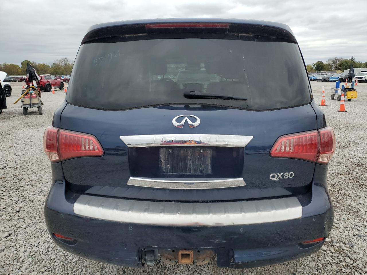 INFINITI QX80