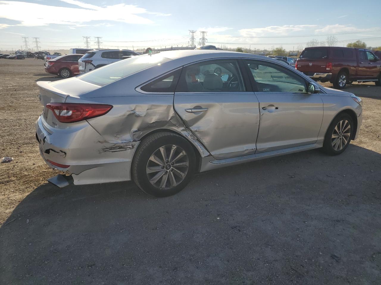 HYUNDAI SONATA SPORT