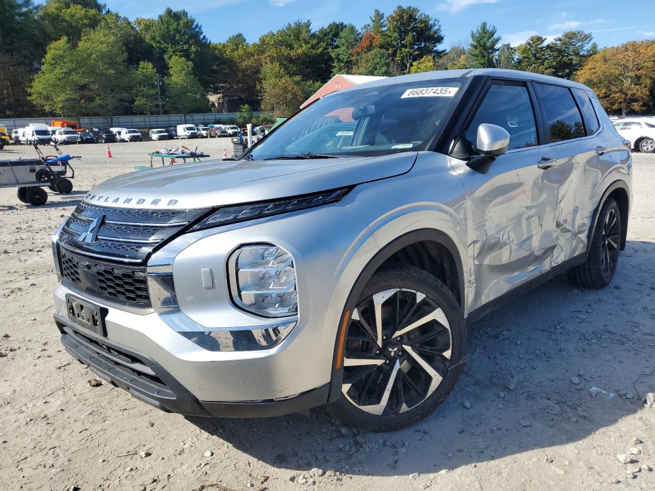 MITSUBISHI OUTLANDER ES