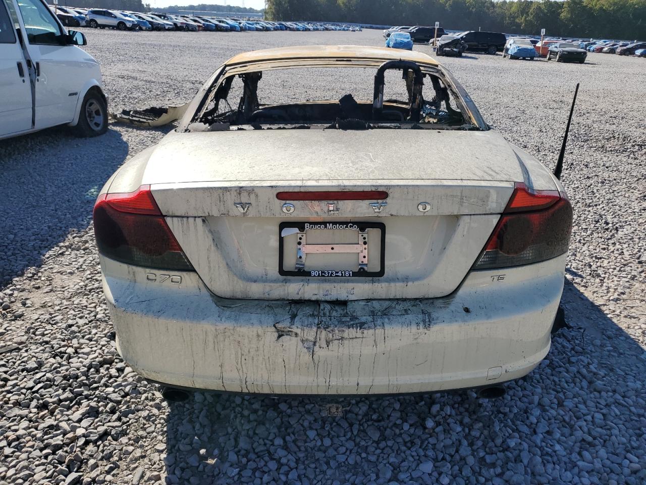 Lot #3290192207 2009 VOLVO C70 T5