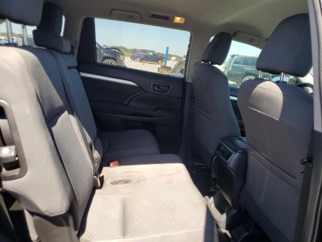 2019 TOYOTA HIGHLANDER LE 5TDZZRFH7KS363569