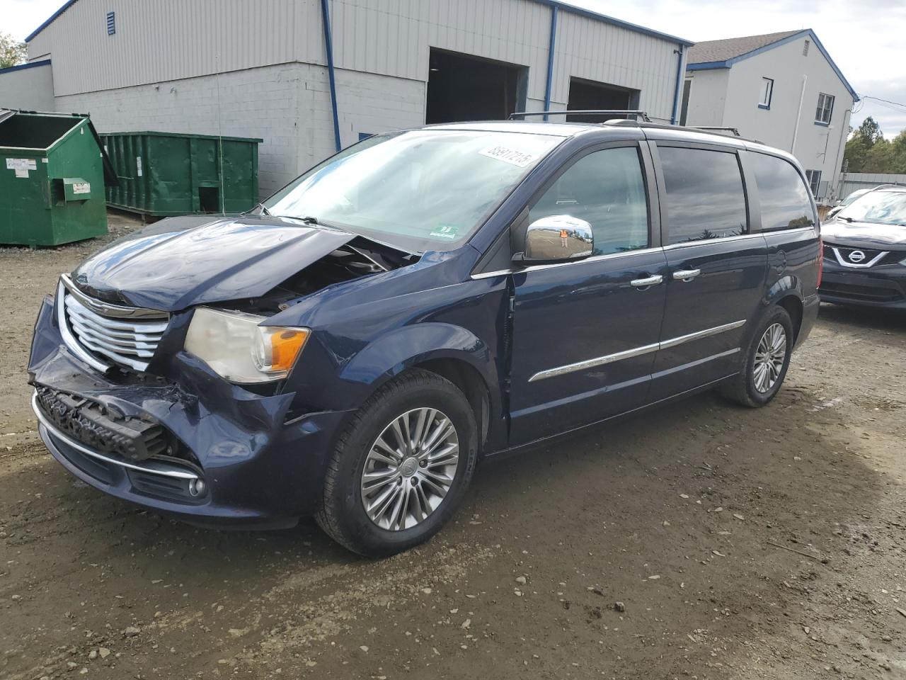 CHRYSLER TOWN & COUNTRY TOURING L