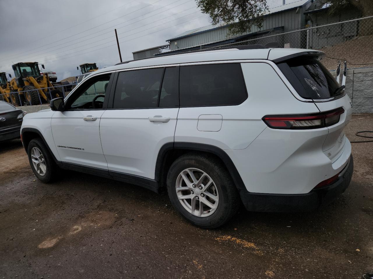 JEEP GRAND CHEROKEE L LAREDO