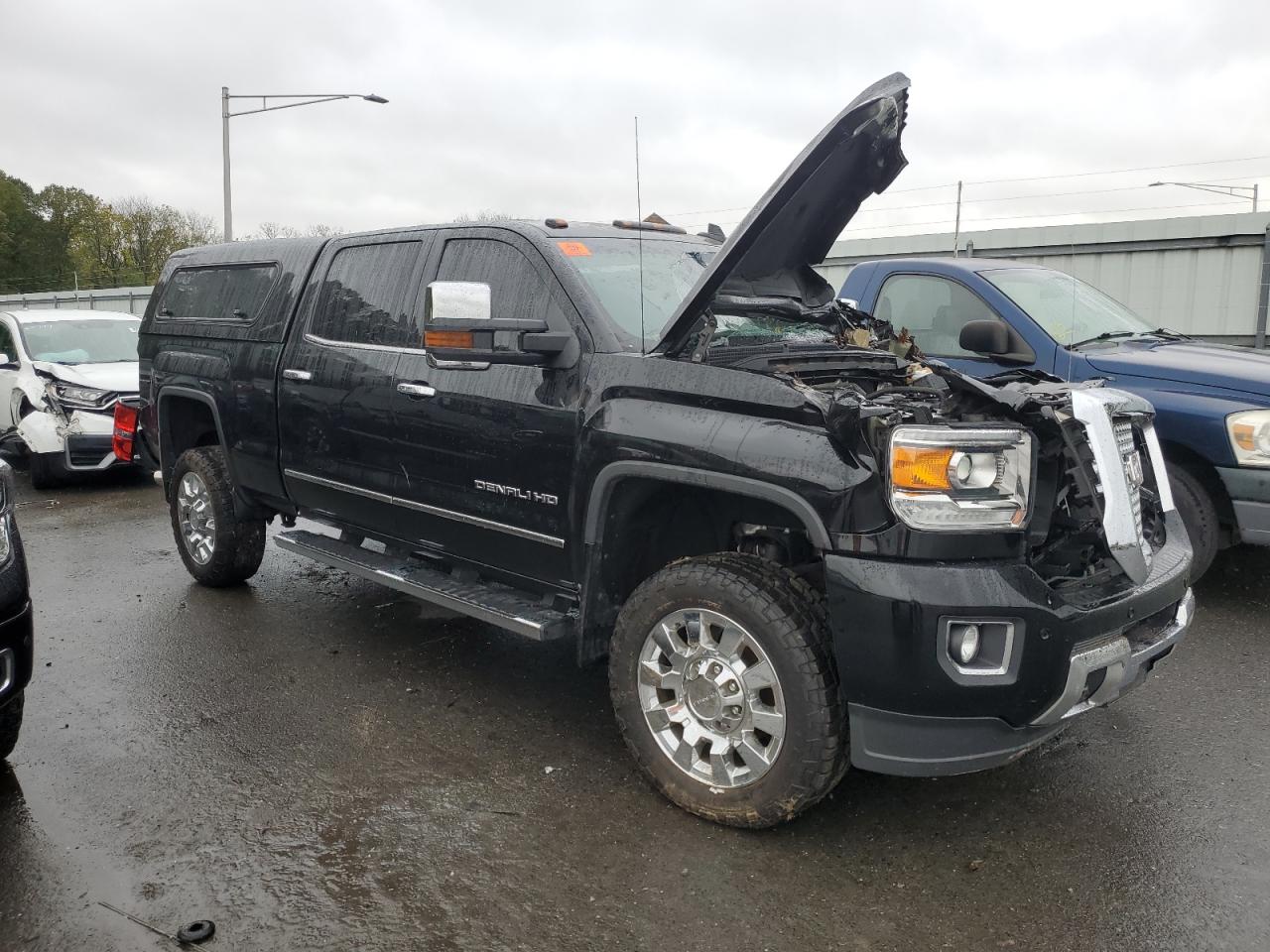 GMC SIERRA K2500 DENALI