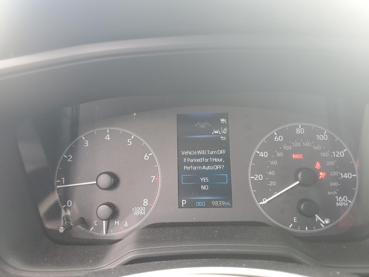 TOYOTA COROLLA CROSS LE