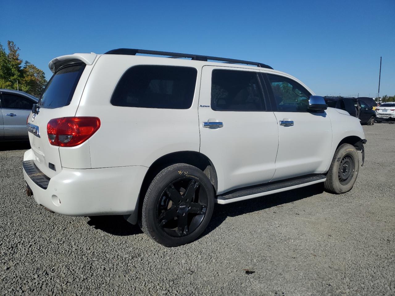 TOYOTA SEQUOIA PLATINUM