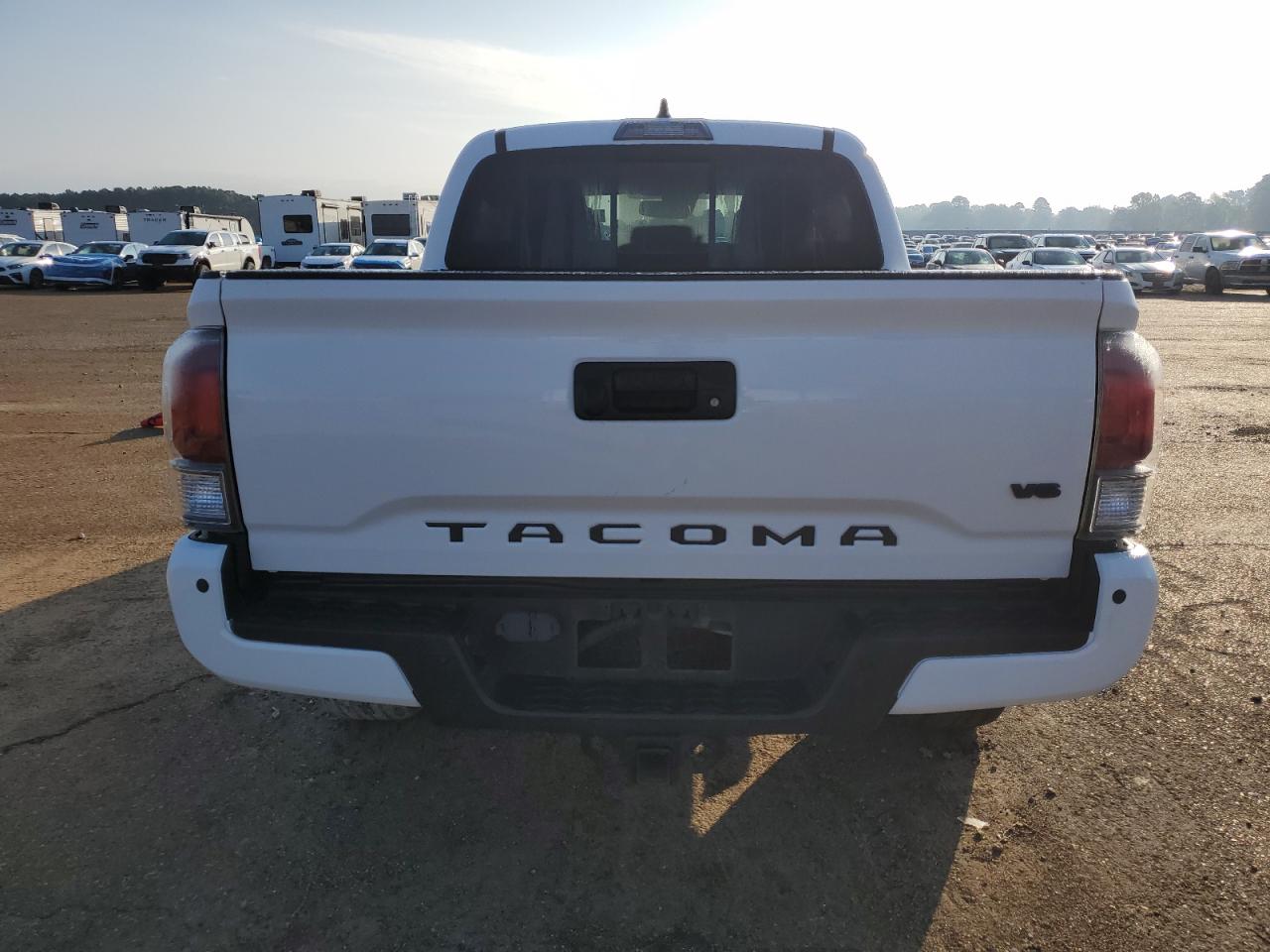 TOYOTA TACOMA DOUBLE CAB