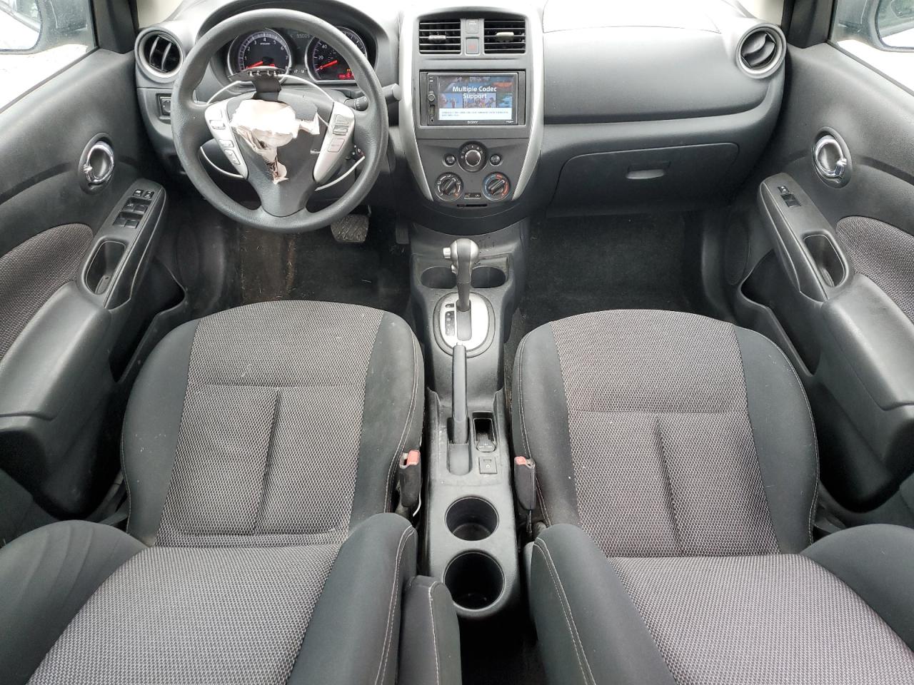 NISSAN VERSA S