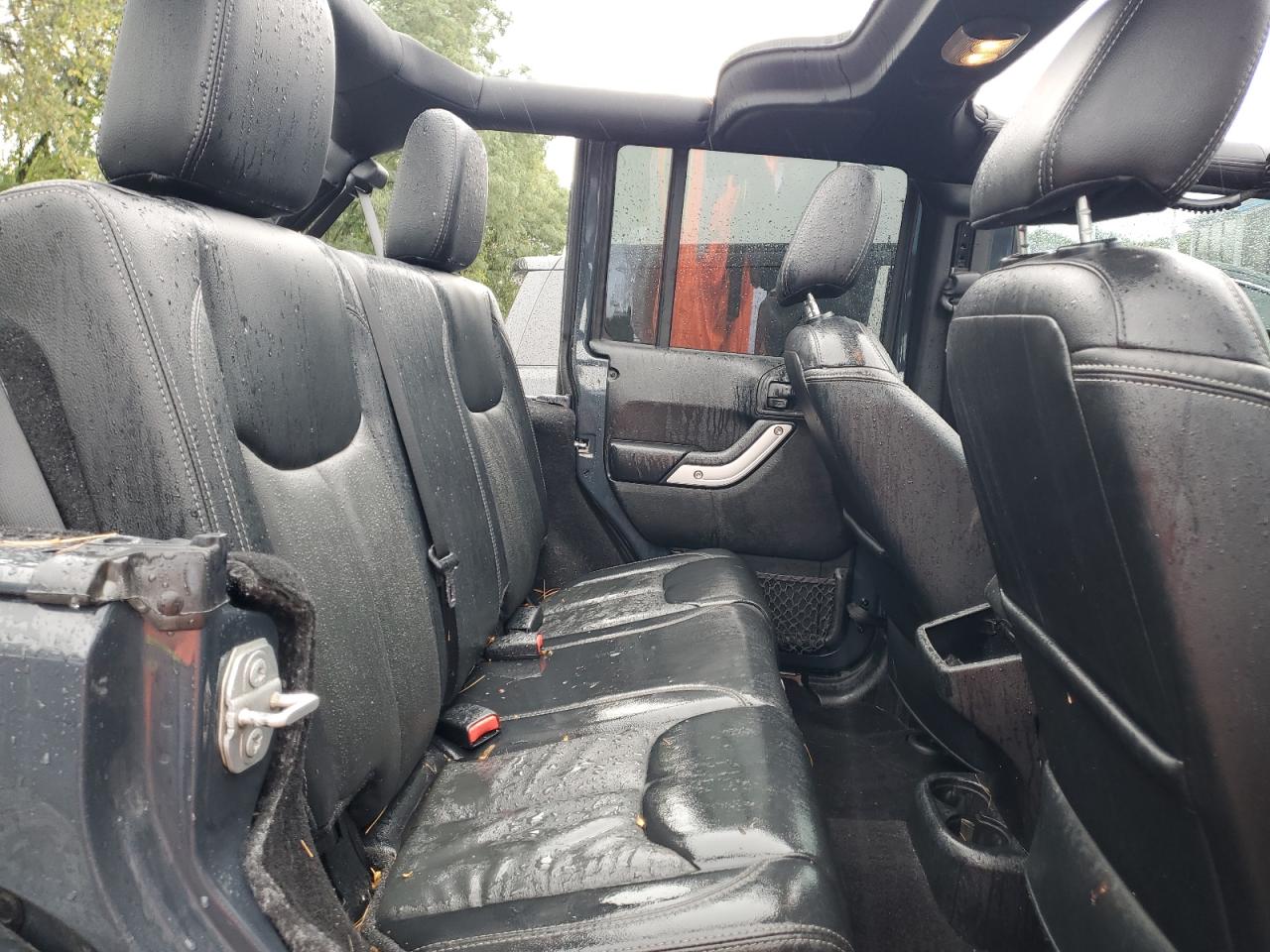 JEEP WRANGLER SAHARA