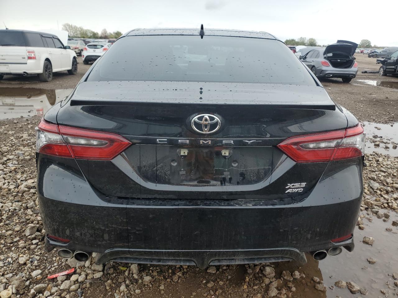TOYOTA CAMRY XSE