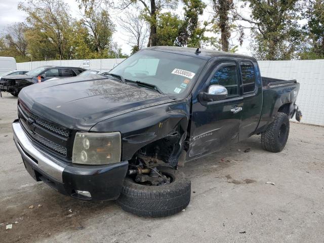CHEVROLET SILVERADO