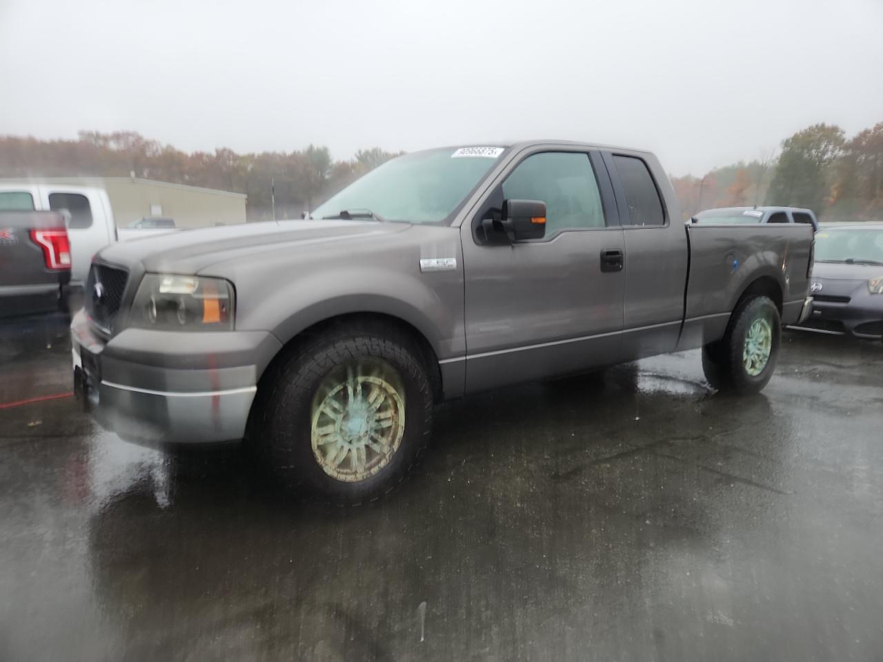 Lot #3277095169 2005 FORD F150