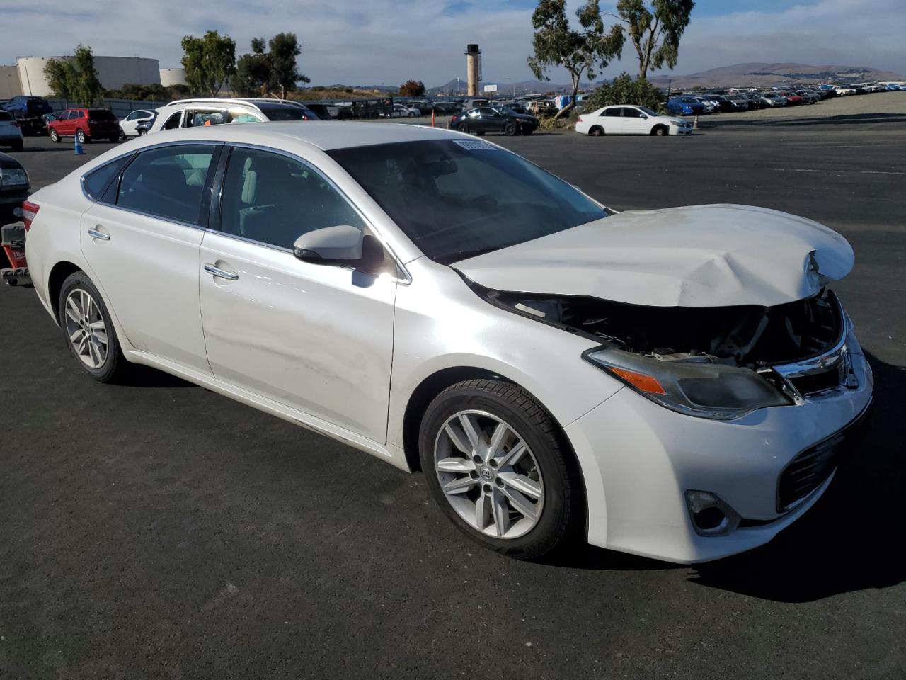 TOYOTA AVALON XLE