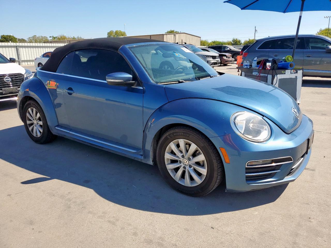 VOLKSWAGEN BEETLE S
