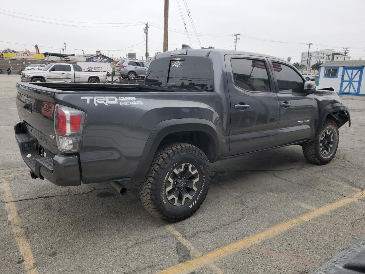 TOYOTA TACOMA DOUBLE CAB