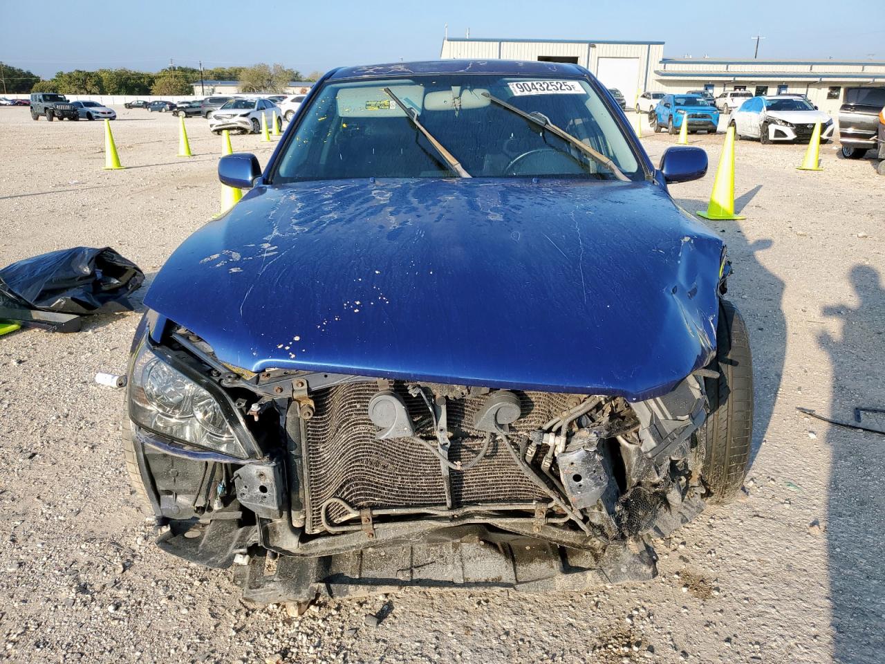 Lot #3311823191 2003 LEXUS IS 300