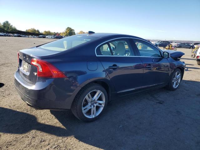 2015 VOLVO S60 PREMIE YV126MFK8F1361173