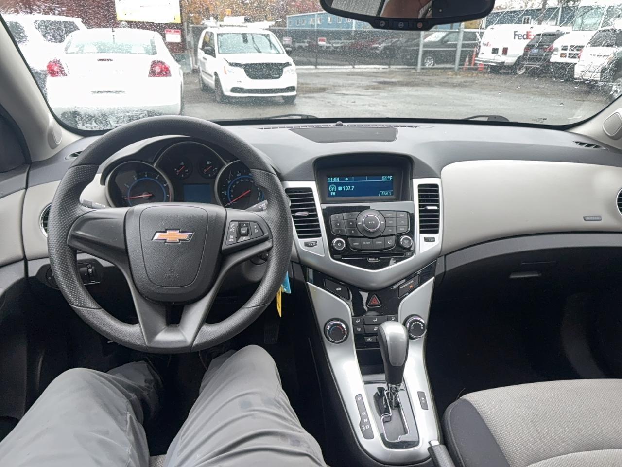 CHEVROLET CRUZE LS