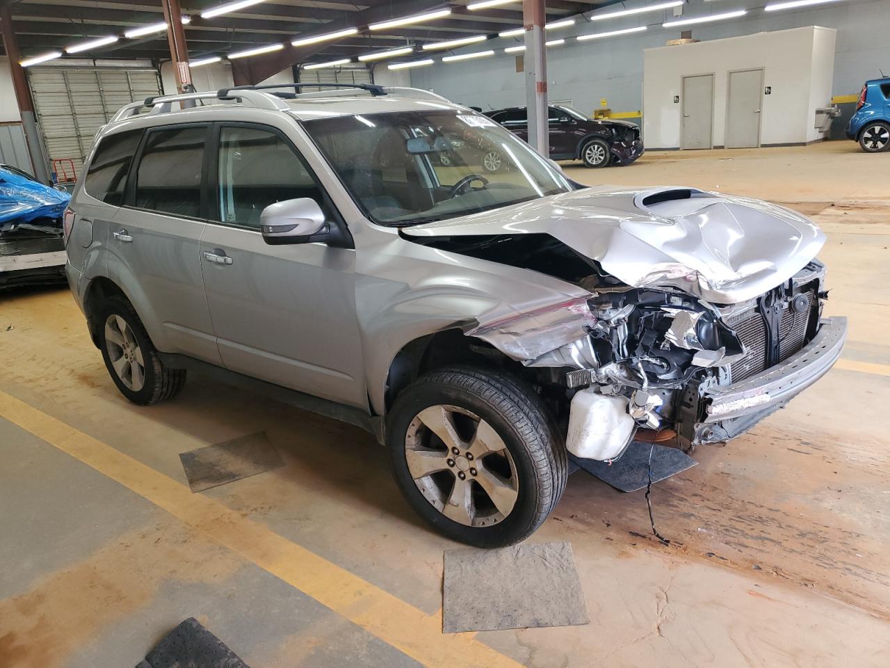 SUBARU FORESTER TOURING