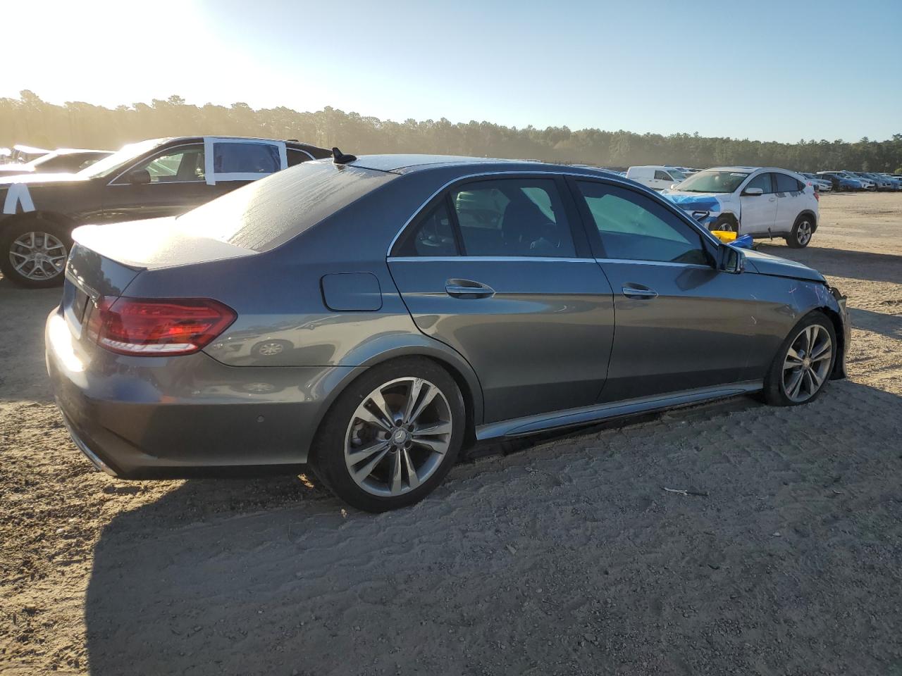 MERCEDES-BENZ E-CLASS 350