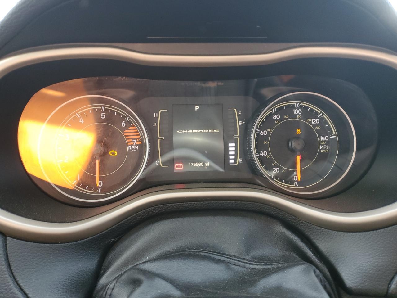 JEEP GRAND CHEROKEE LATITUDE