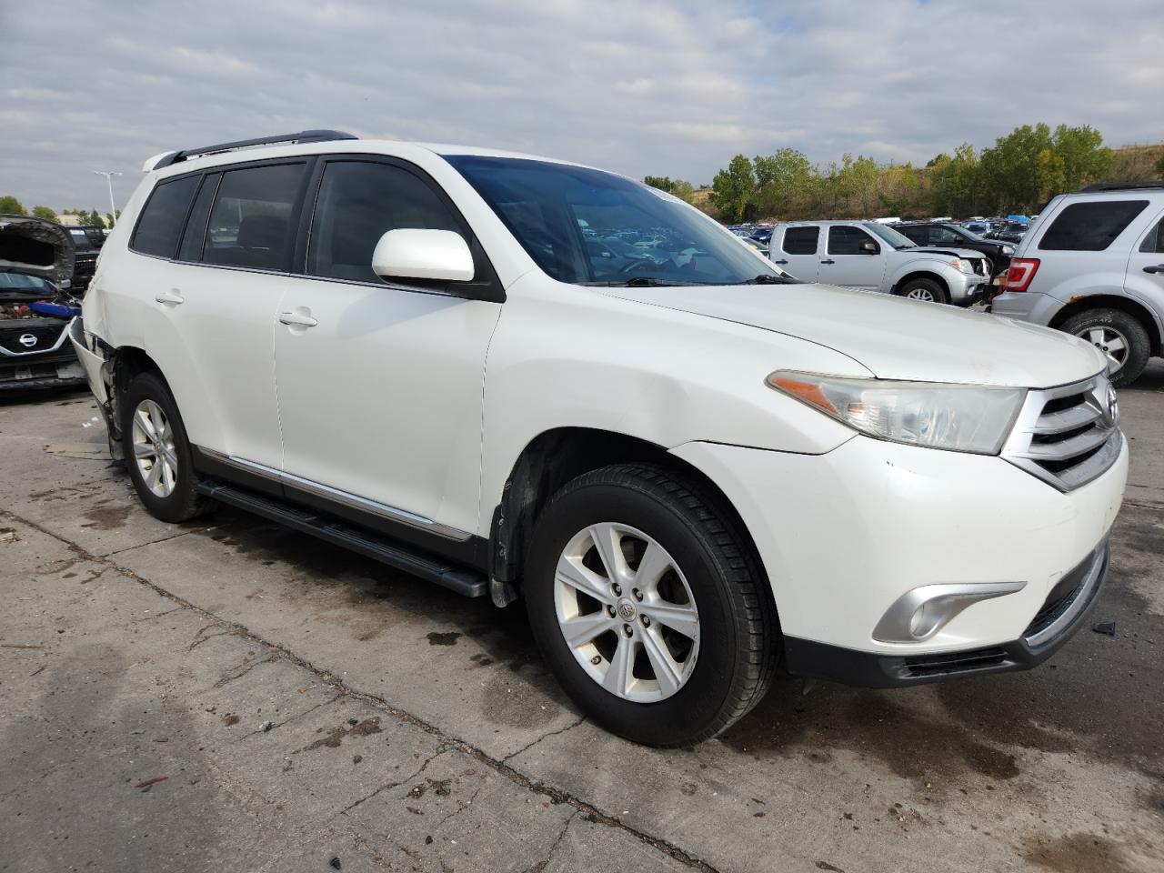 TOYOTA HIGHLANDER BASE