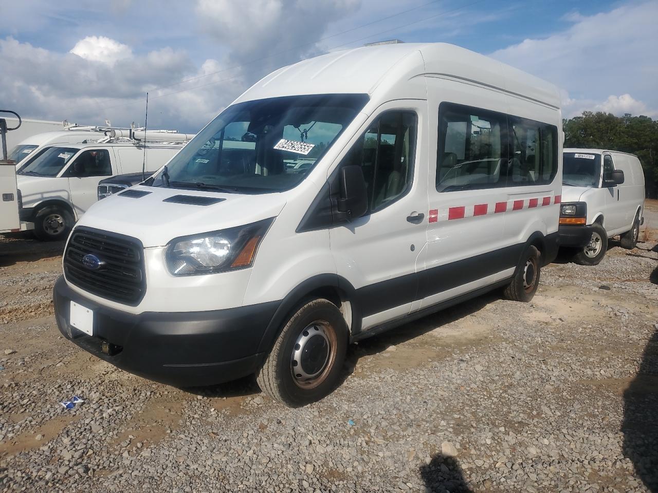 FORD TRANSIT T-350