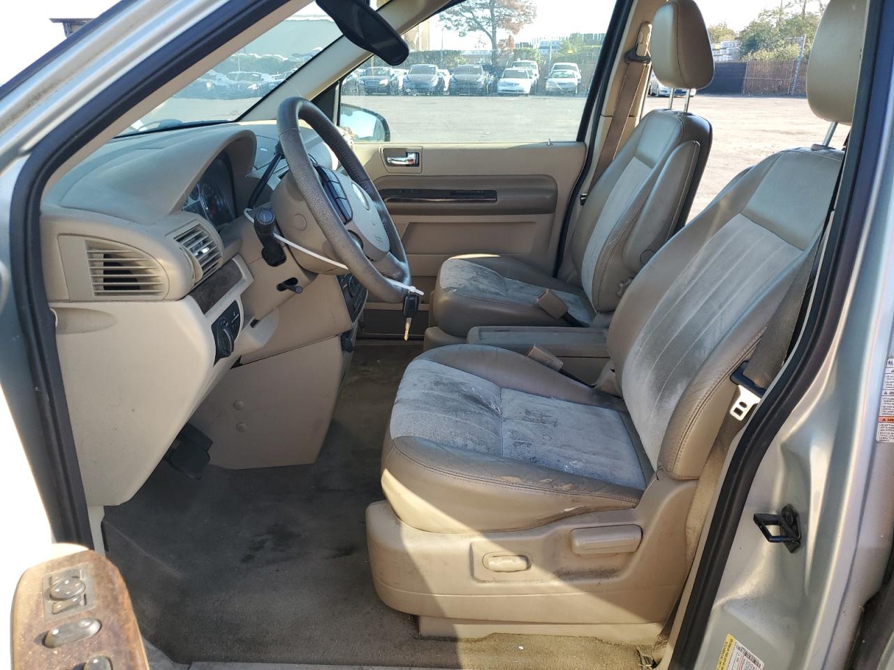 Lot #3277282389 2005 MERCURY MONTEREY P