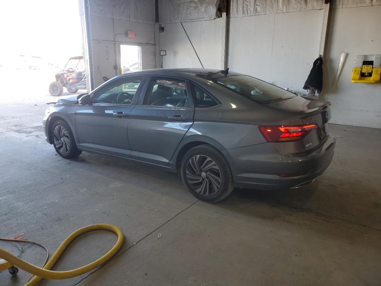 VOLKSWAGEN JETTA SEL PREMIUM