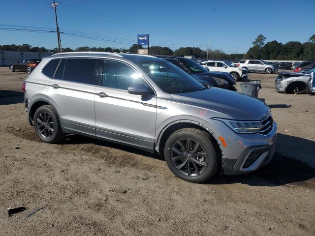 2022 VOLKSWAGEN TIGUAN SE - 3VV3B7AX6NM033649