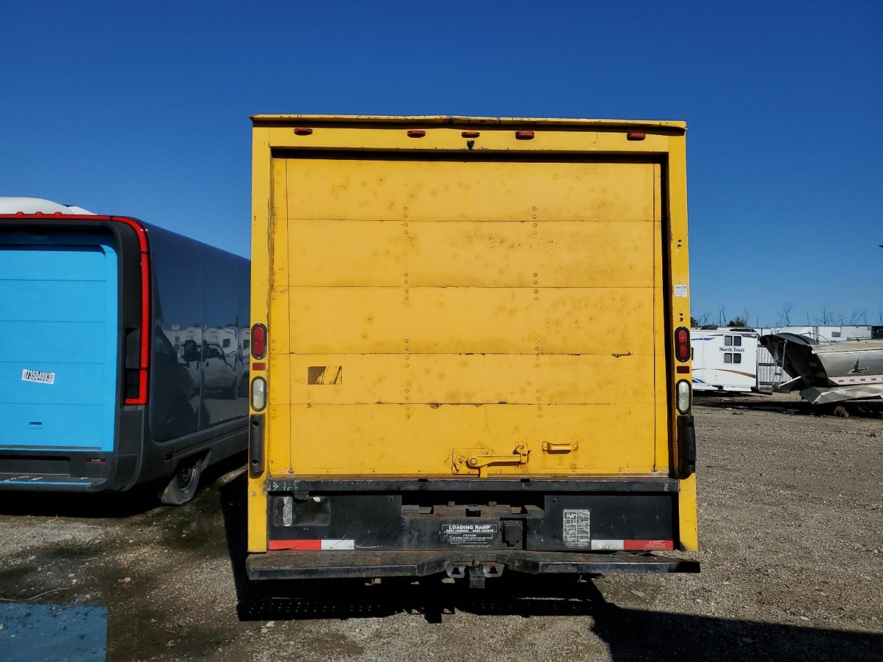 Lot #3282506879 2005 GMC SAVANA