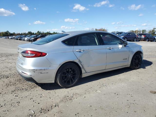 2019 FORD FUSION SE - 3FA6P0LU7KR205540