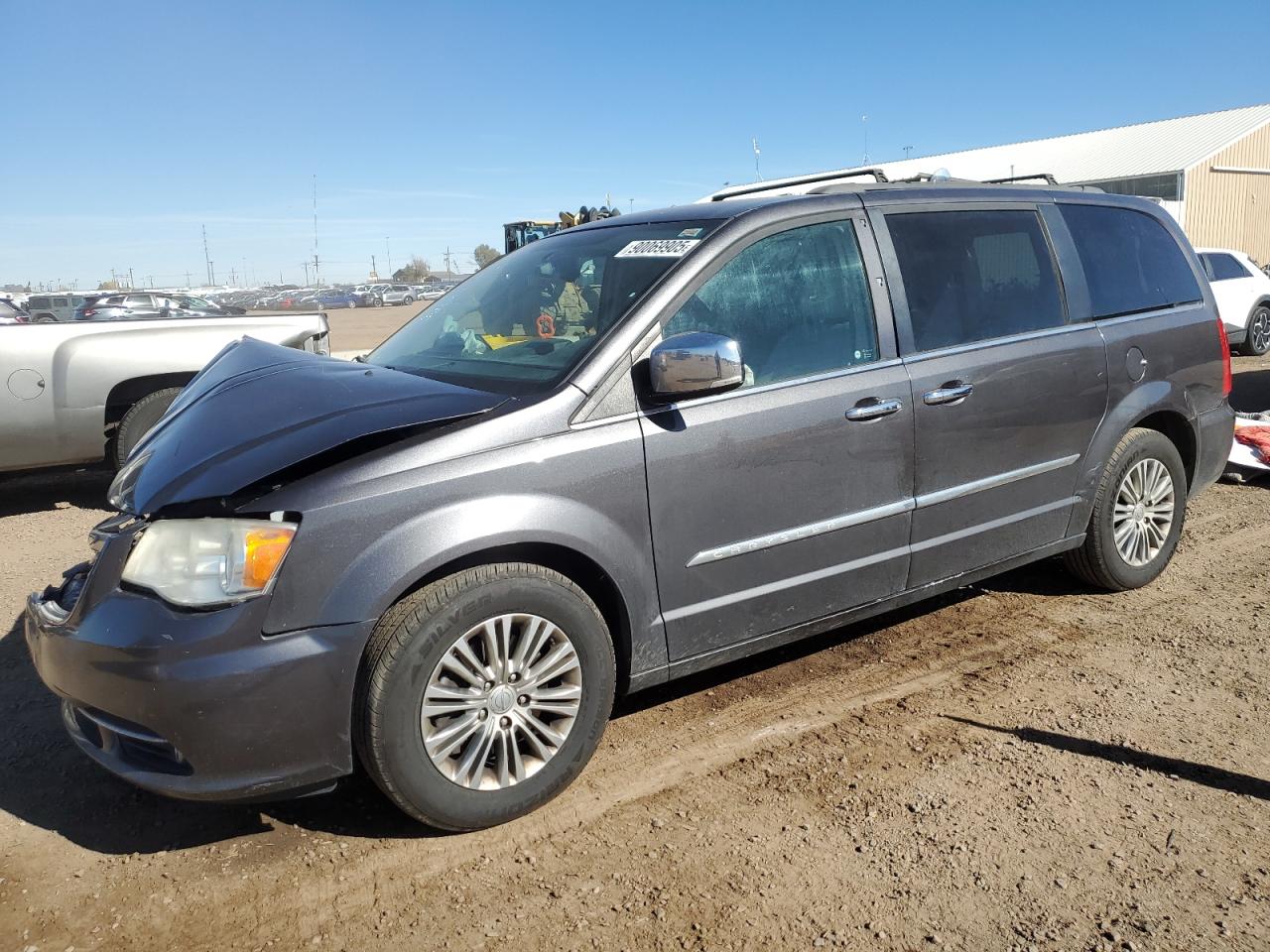 Lot #3279847308 2015 CHRYSLER TOWN & COU