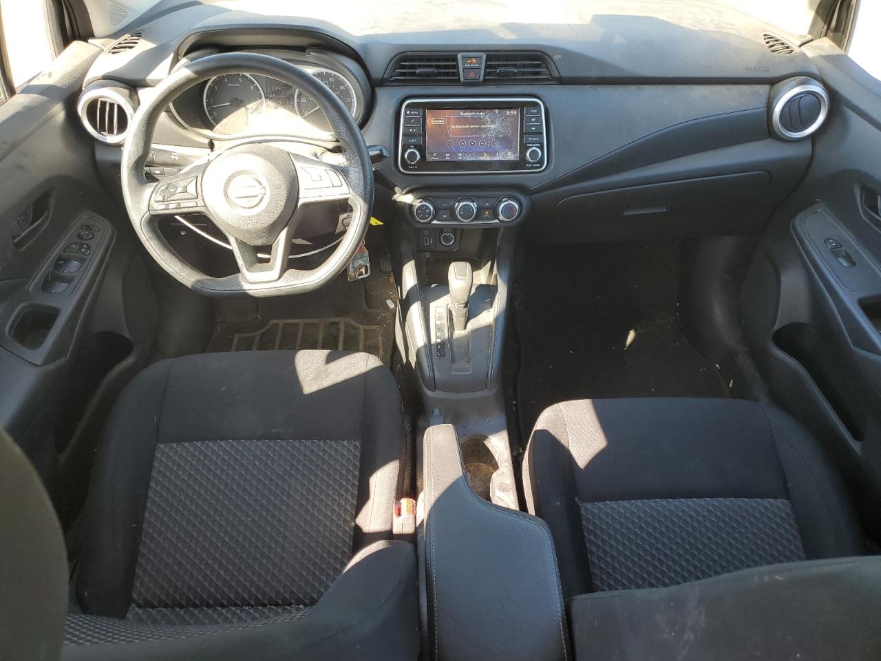 NISSAN VERSA S