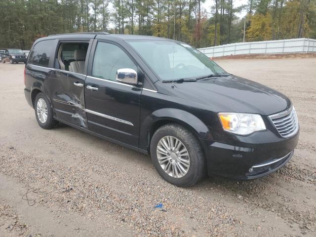 2016 CHRYSLER TOWN & COU - 2C4RC1CG9GR304442