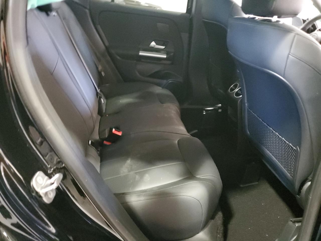 MERCEDES-BENZ GLA-CLASS 250 4MATIC