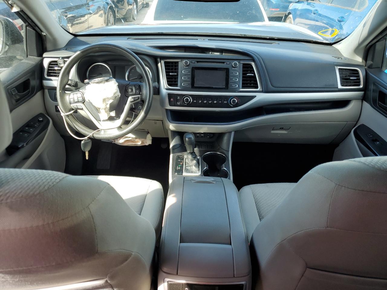 TOYOTA HIGHLANDER LE