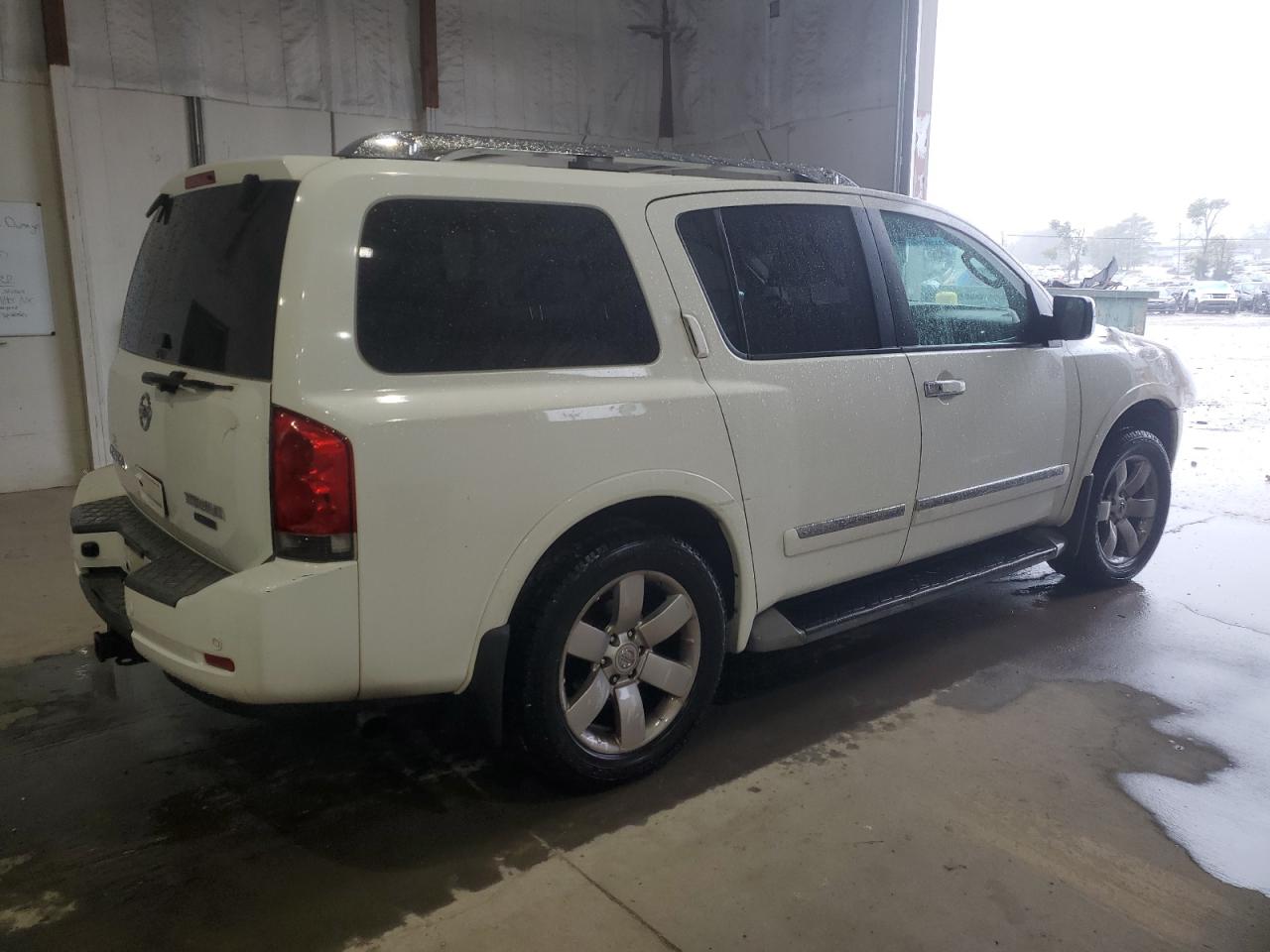 NISSAN ARMADA SE