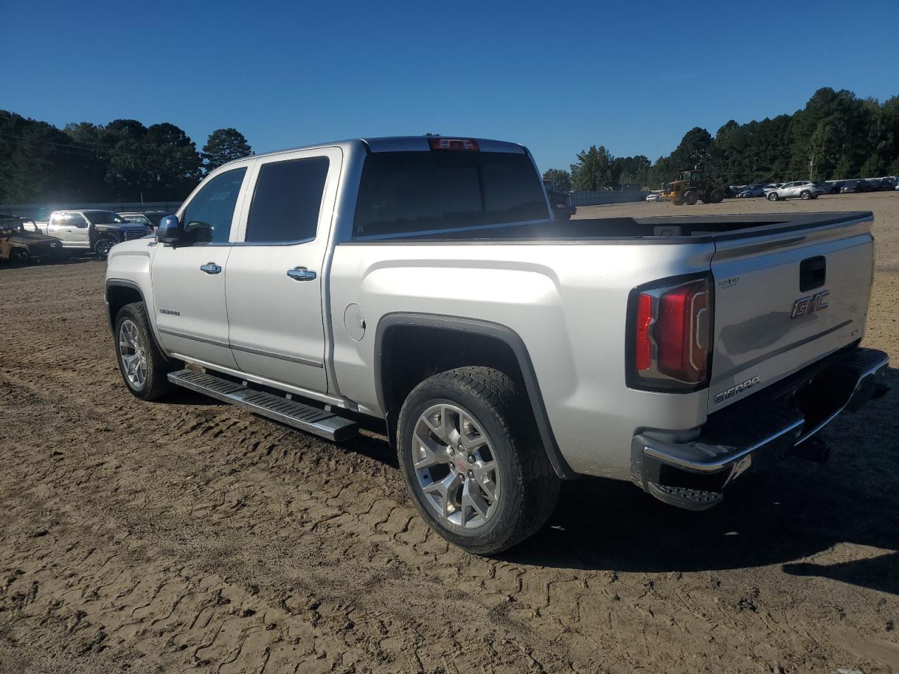 GMC SIERRA K1500 SLT