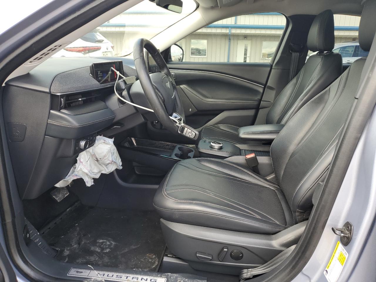 FORD MUSTANG PREMIUM