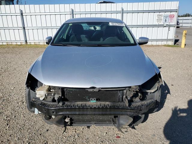 2011 VOLKSWAGEN JETTA SE - 3VWDZ7AJ0BM373902