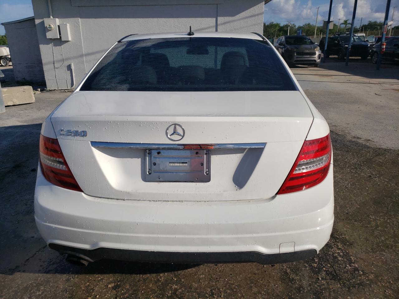 MERCEDES-BENZ C-CLASS 250