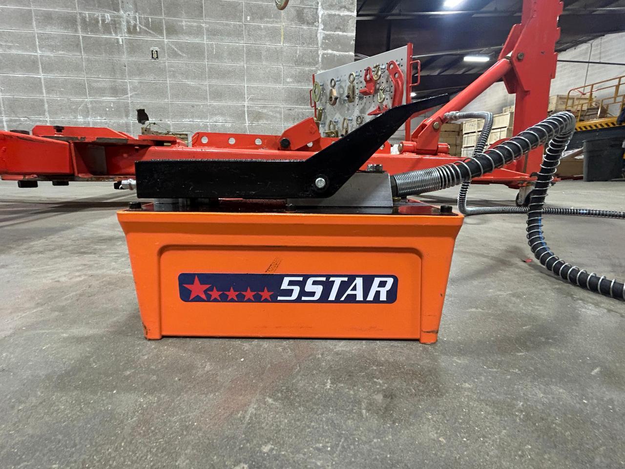 Lot #3256595480 2025 OTHERS 4 CLAMP FRAME PULLER