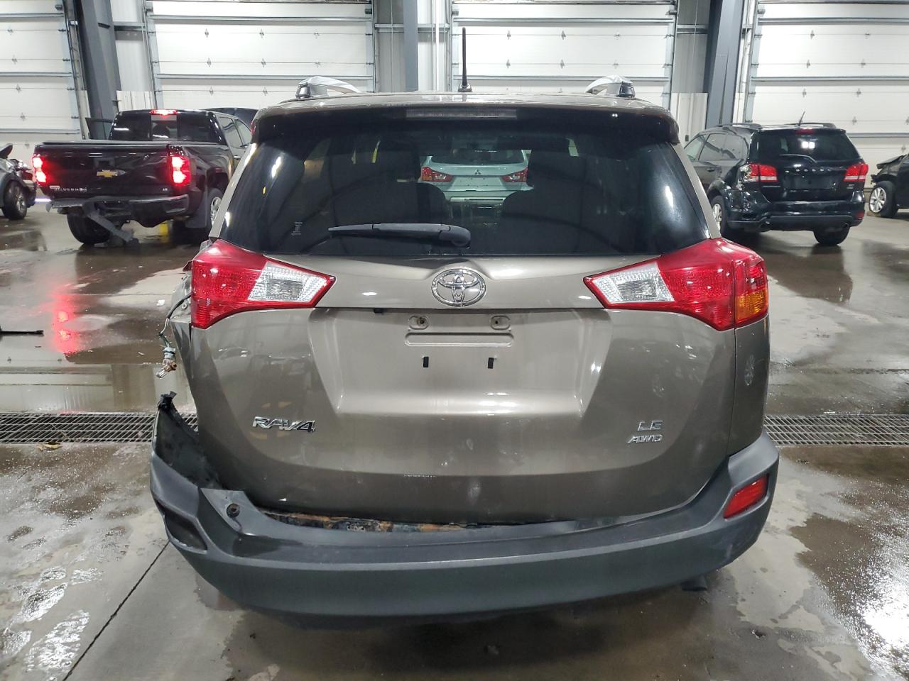 TOYOTA RAV4 LE
