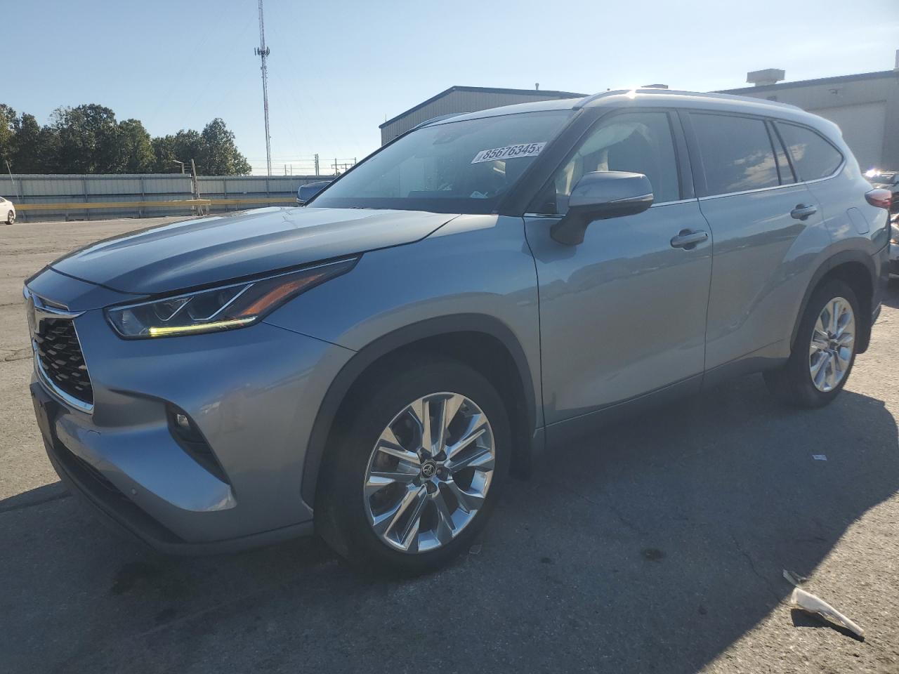 TOYOTA HIGHLANDER LIMITED