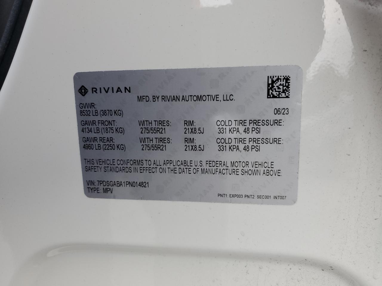 RIVIAN R1S ADVENTURE